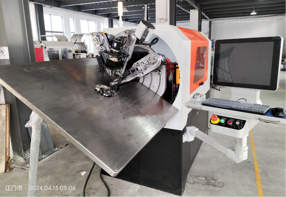 0.3 - 2.5 มม. เครื่องขึ้นรูปสปริง CNC มัลติฟังก์ชั่นพร้อมเซอร์โวไดรฟ์