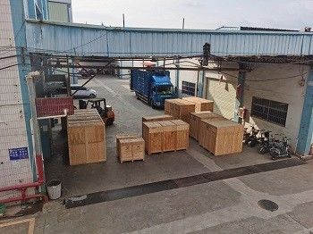 เครื่องแกร่งสปริงสปริง CNC Sanyo Motor Precision Coil Forming