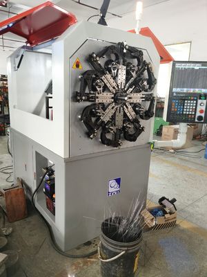 เครื่องม้วนสปริง CNC แกนหมุน 5 แกน มอเตอร์ญี่ปุ่น สปริงฟอร์มเมอร์ ลวดหมุน