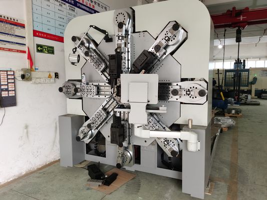 เครื่องสปริง CNC อเนกประสงค์สำหรับรถยนต์แบบไม่มีลูกเบี้ยวด้วยคอมพิวเตอร์ ผลผลิตที่รวดเร็ว